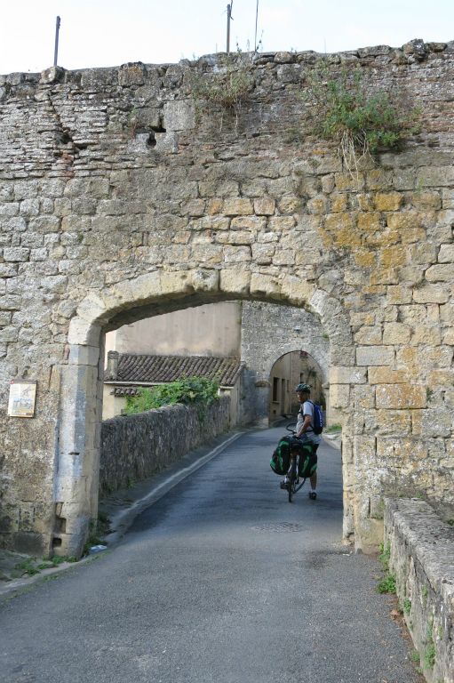 Porte de la cité médiévale (11ème siècle)